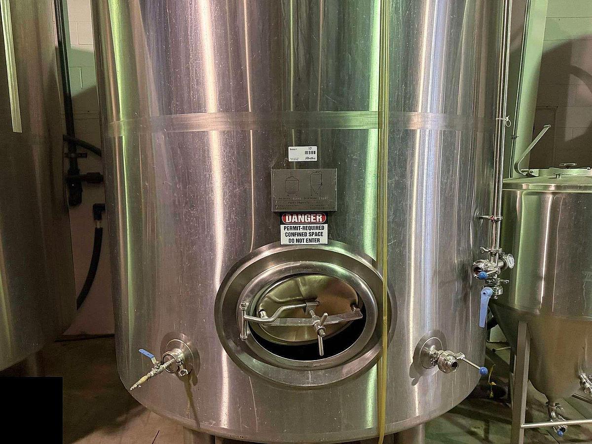 Used (1) Available - Used PBST Pacific Brew 60 bbl / 1860Gal Jacketed Brite/ Storage tank