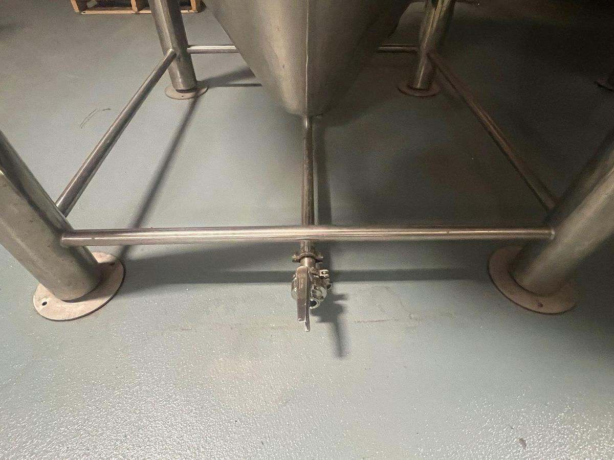 Used (2) Available - Used BestBrew 40 bbl / 1240 Gal conical jacketed unitank fermenters