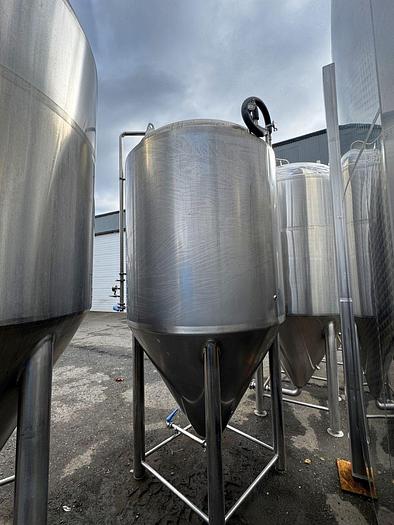 Used Used ABT 20 bbl/ 620Gal Jacketed Unitank Fermenter - New 2022