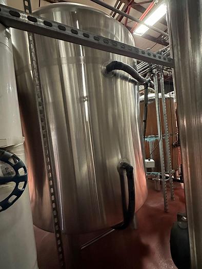 Used Used Pacific Brewing 30 bbl Jacketed brite tank - 930 Gallon usable capacity - insulated/Clad
