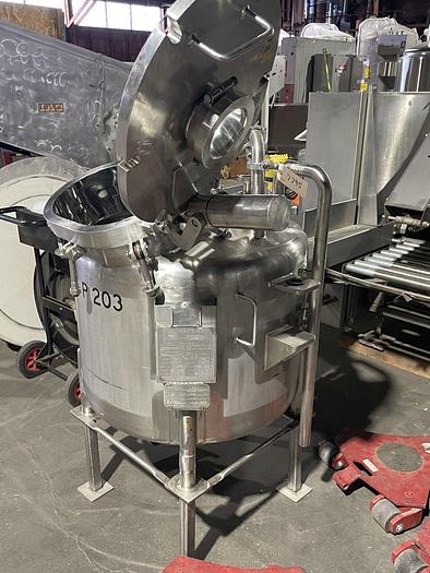 Used 200 LITER PRESSURE TANK