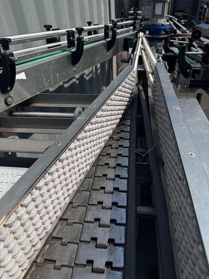 Used Alliance Infeed/ Dump conveyor