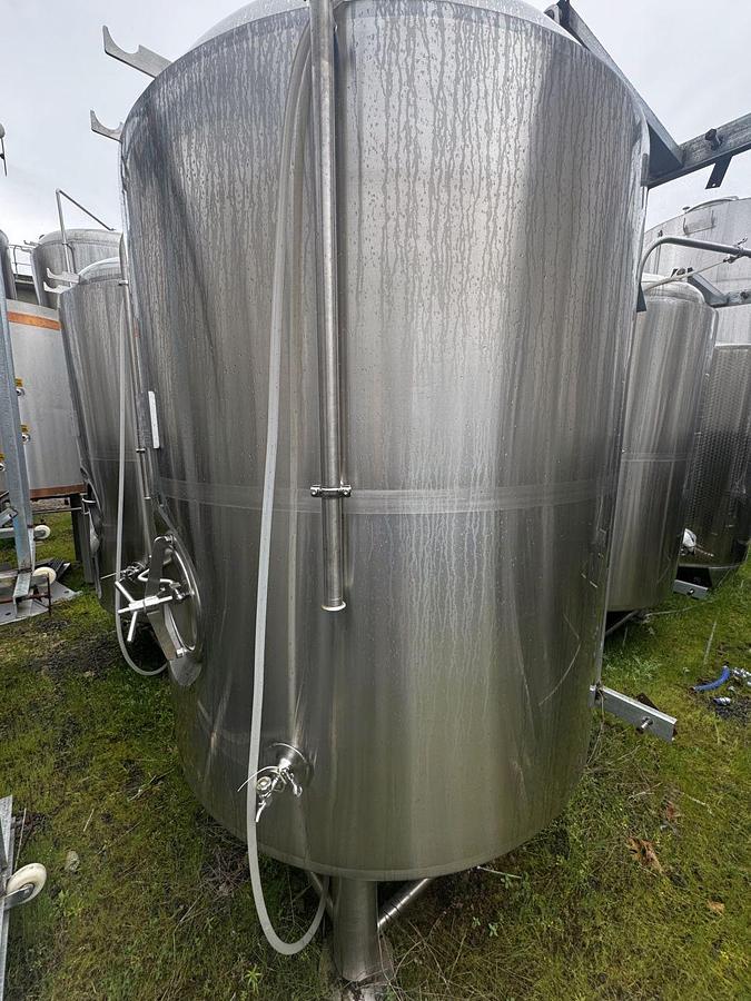 Used (4) Available - BSV Blackstone 30 bbl 930Gal jacketed brite tanks