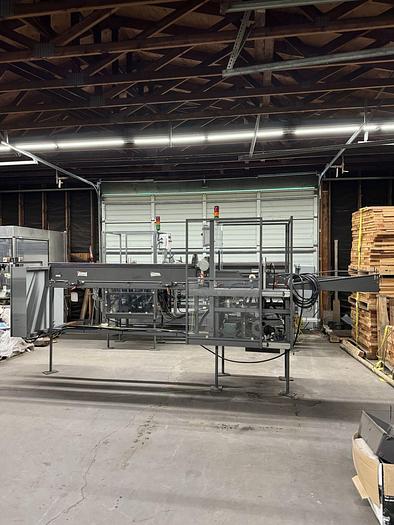 Used Used Pearson Packaging 4/6 Pack carrier erector and stuffer line