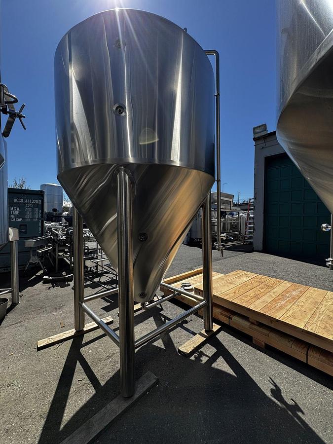 Used (4) Available - Unused GW Kent 40 bbl conical fermenter - price per tank