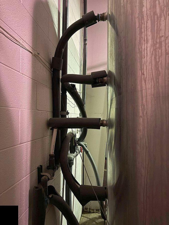 Used (1) Available - Used PBST Pacific Brew 60 bbl / 1860Gal Jacketed Brite/ Storage tank