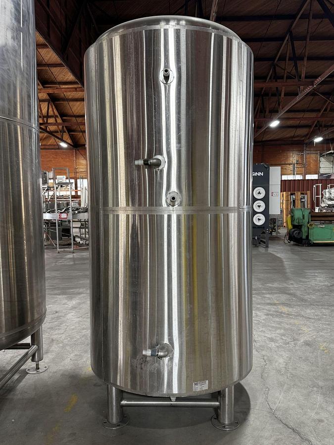 Used (1) Available - Used Marks Fabrication 20 bbl/ 620Gal Jacketed Brite Tank
