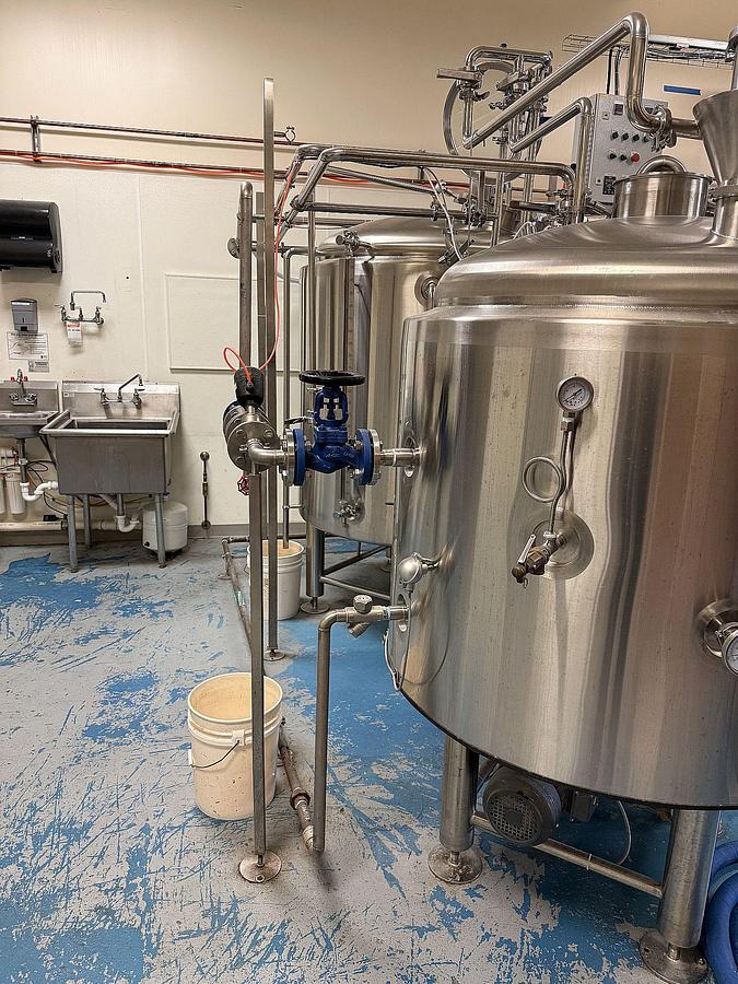 Used Used 5bbl Brewhouse with Cellar