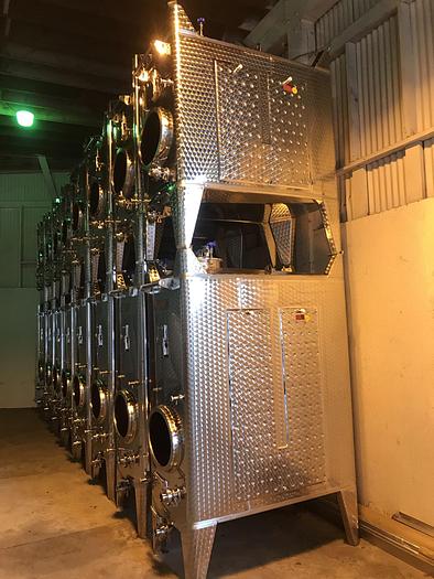 New Stock Letina 396 Gallon / 1500L Jacketed Square Storage Tote Tank