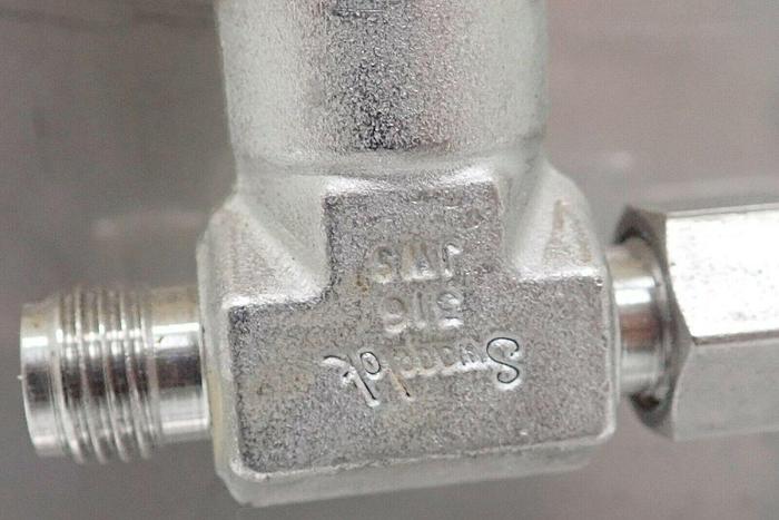 Used 3D Instruments 25544-32B14 2000 PSI Test Gauge Pressure Setting Device 1/4% Accu