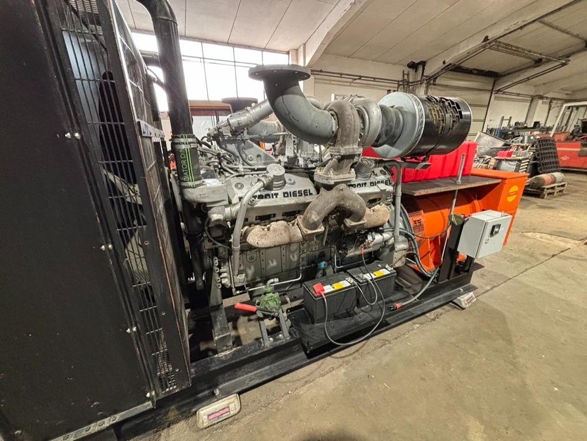 Gebraucht Stromaggregat 500 kVA