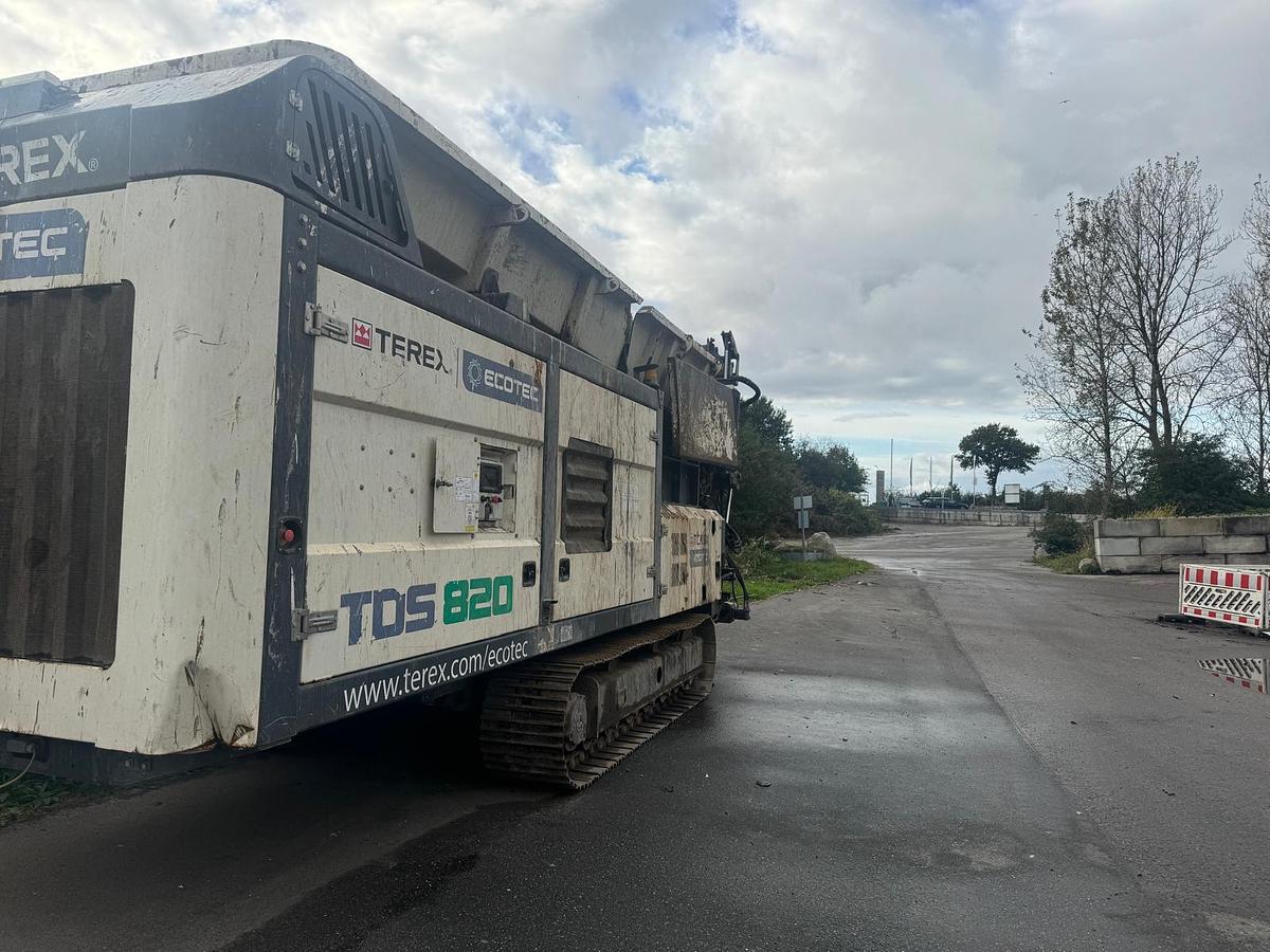 Used SHREDDER TEREX Ecotech TDS 820