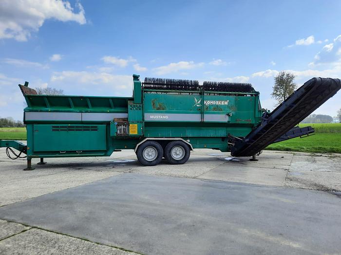 Used 2007 KOMPTECH MUSTANG MOBILE SIEBMASCHINE