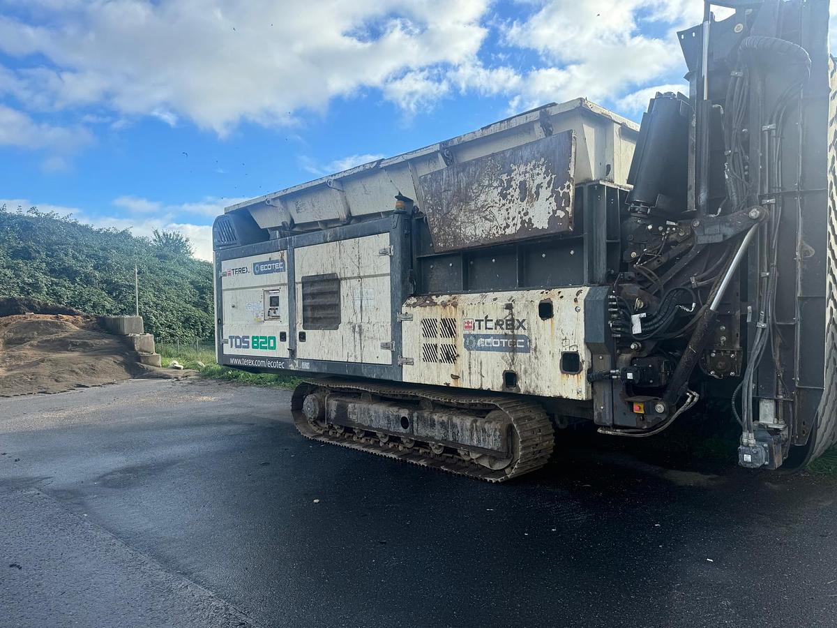 Used SHREDDER TEREX Ecotech TDS 820