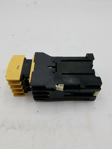 Used Allen-Bradley 700DC-F400* Ser. B Relay, 195-FA40 SER A