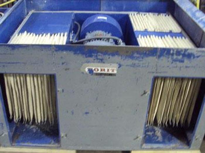 Used Donaldson Torit 10 HP DDHV-45 Downdraft Table