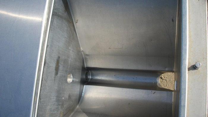 Used Screen, Vibratory, 32" x 17" x 17", 1/2 Hp, Custom #S741358