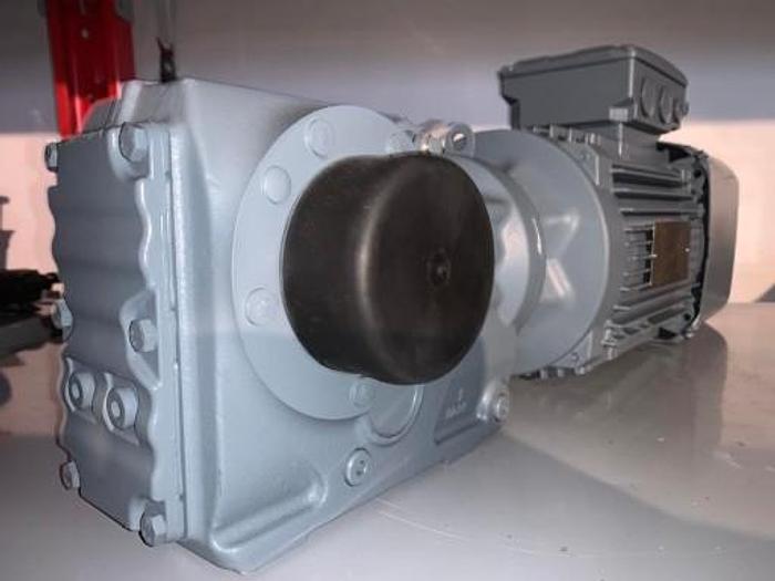 Servomotor SEW KH37 DRN90L4/BE1 1,3kW