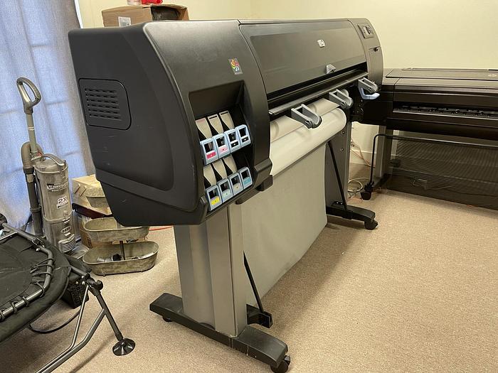Used 2010 Hewlett-Packard Designjet z6100ps