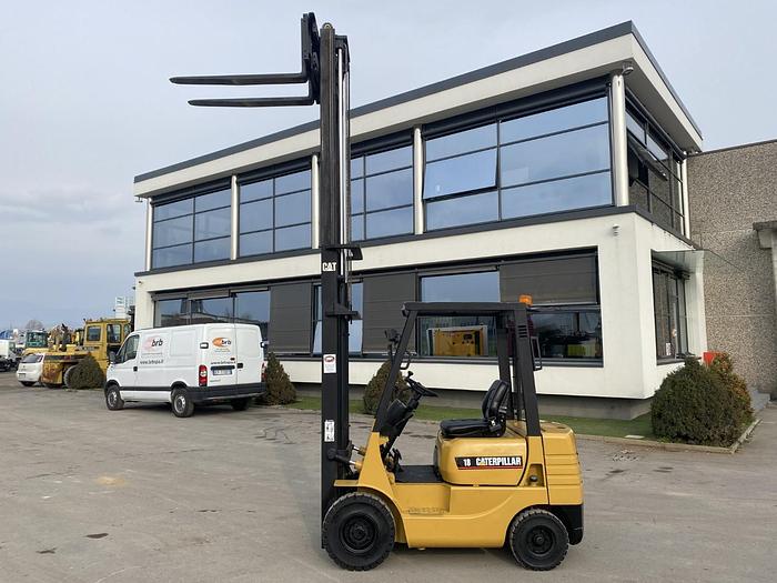 Usato 1996 CATERPILLAR DP 18