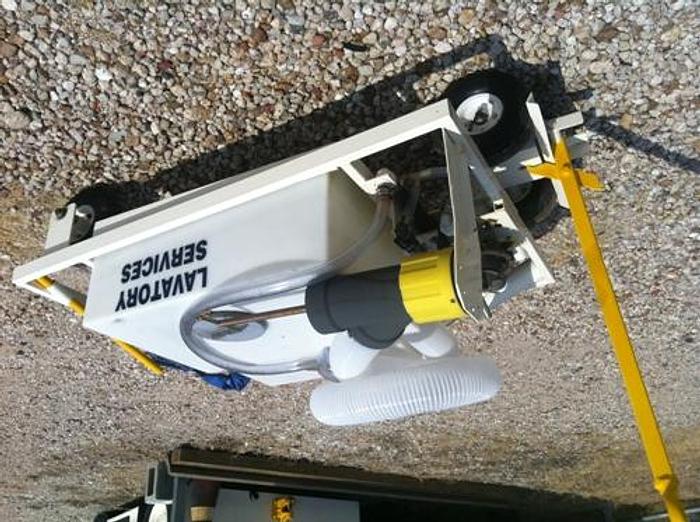 Used 2001 Tronair Lavatory Cart