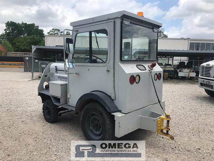 Used 1993 TUG MA50-1 BAGGAGE TRACTOR