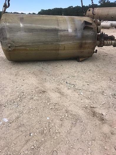 Used Used Kopetz Manufacturing approximately 1,500 gallon 316L stainless steel vertical mix tank