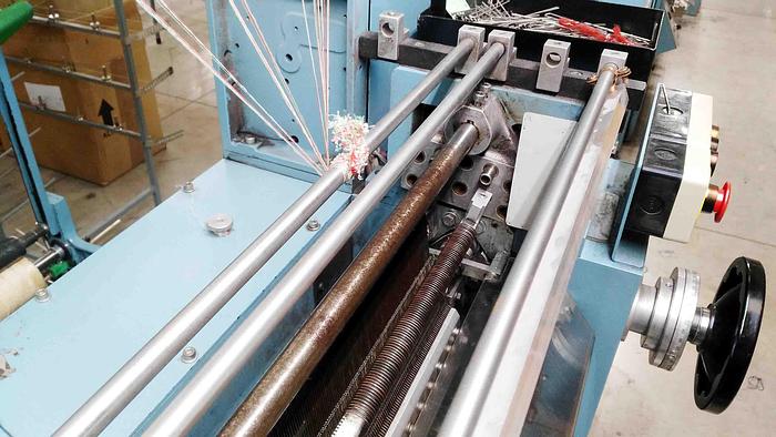 Usato No. 3 Macchine per maglia in ordito a doppia frontura Comez mod. DNB 600-2B