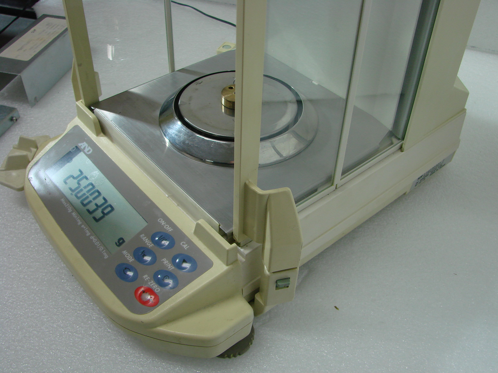 Used A&D GR-202 Semi-Micro Analytical Balances