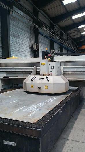D'occasion Laser forte capacité MESSER 5 kW année 2007 / Laser cutting machine MESSER 5 kW