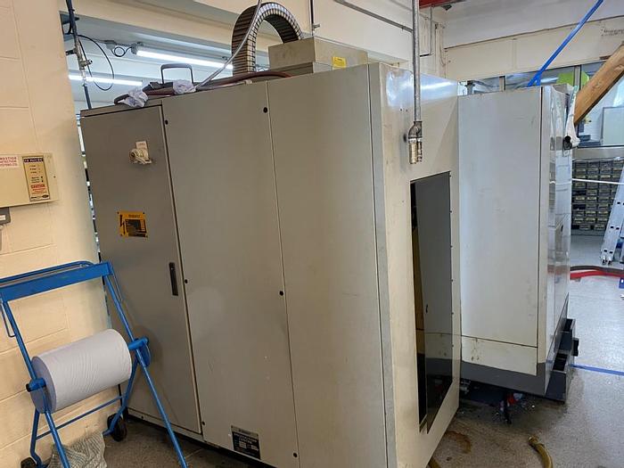 Used 1992 Bridgeport VMC 560/16 Vertical Machining Center