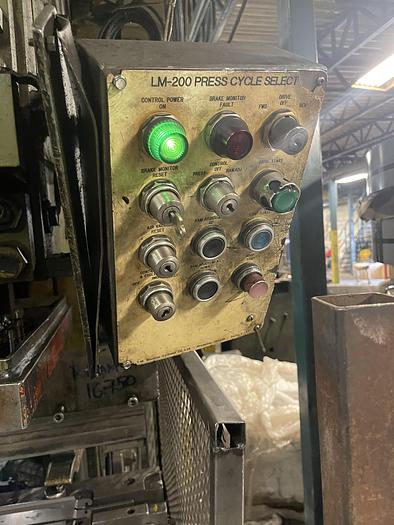 Used NIAGARA 110 TON PUNCH PRESS