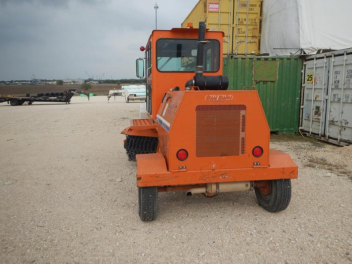 Used 2013 Broce Broom RJT350 sweeper