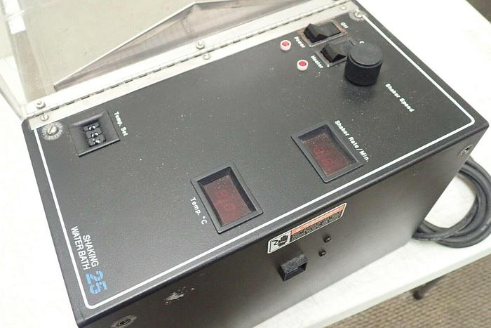Used Precision Scientific 66800-30 Model 25 Heated Shaking Water Bath with Lid Cover