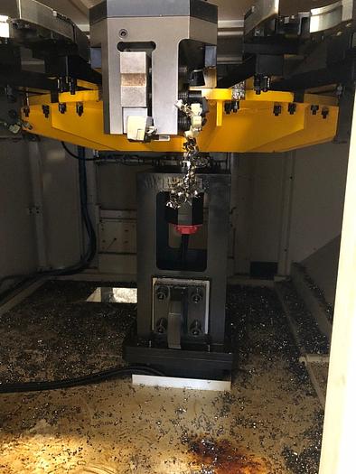 Used HNK 3 AXIS CNC VERTICAL TURNING CENTER MODEL VTC 16/20R