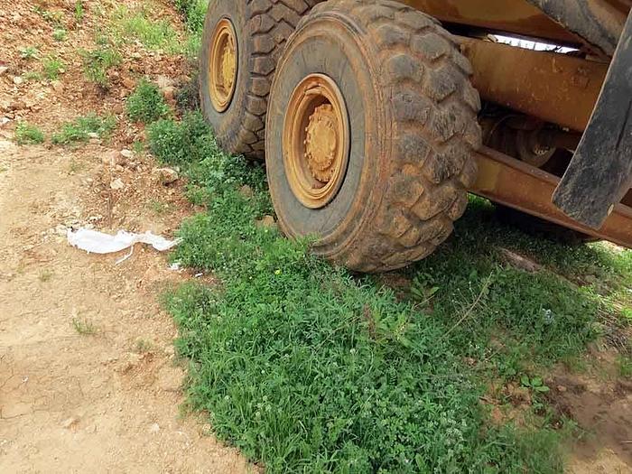 Used 2013 CATERPILLAR 730