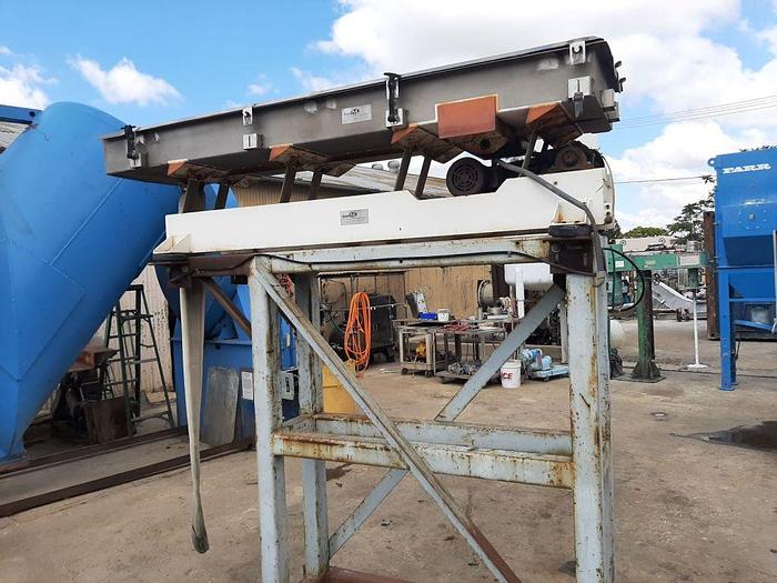 Used Screen, 2' X 7', Deamco, Vibratory, S/st, Eccentric, Food Gr #S733894