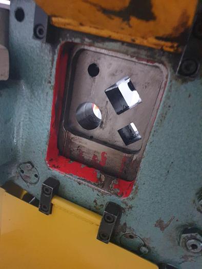 Gebraucht Profilstahlschere Mubea BFL 350