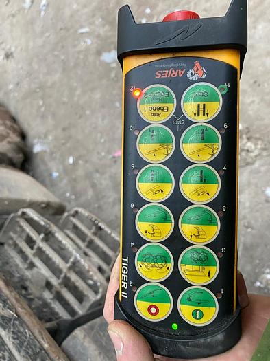 Used 2019 Arjes VZ750 twin shaft shredder