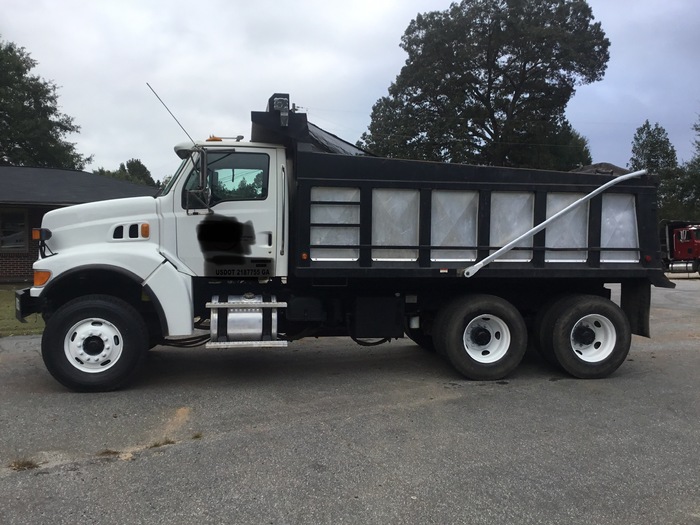 2005 Sterling 9500