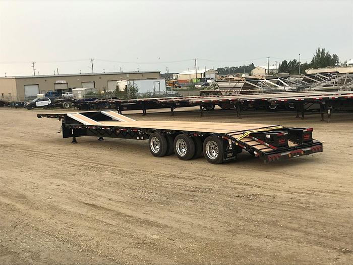 Used 2022 Lode King Tridem Step Deck with Ramps