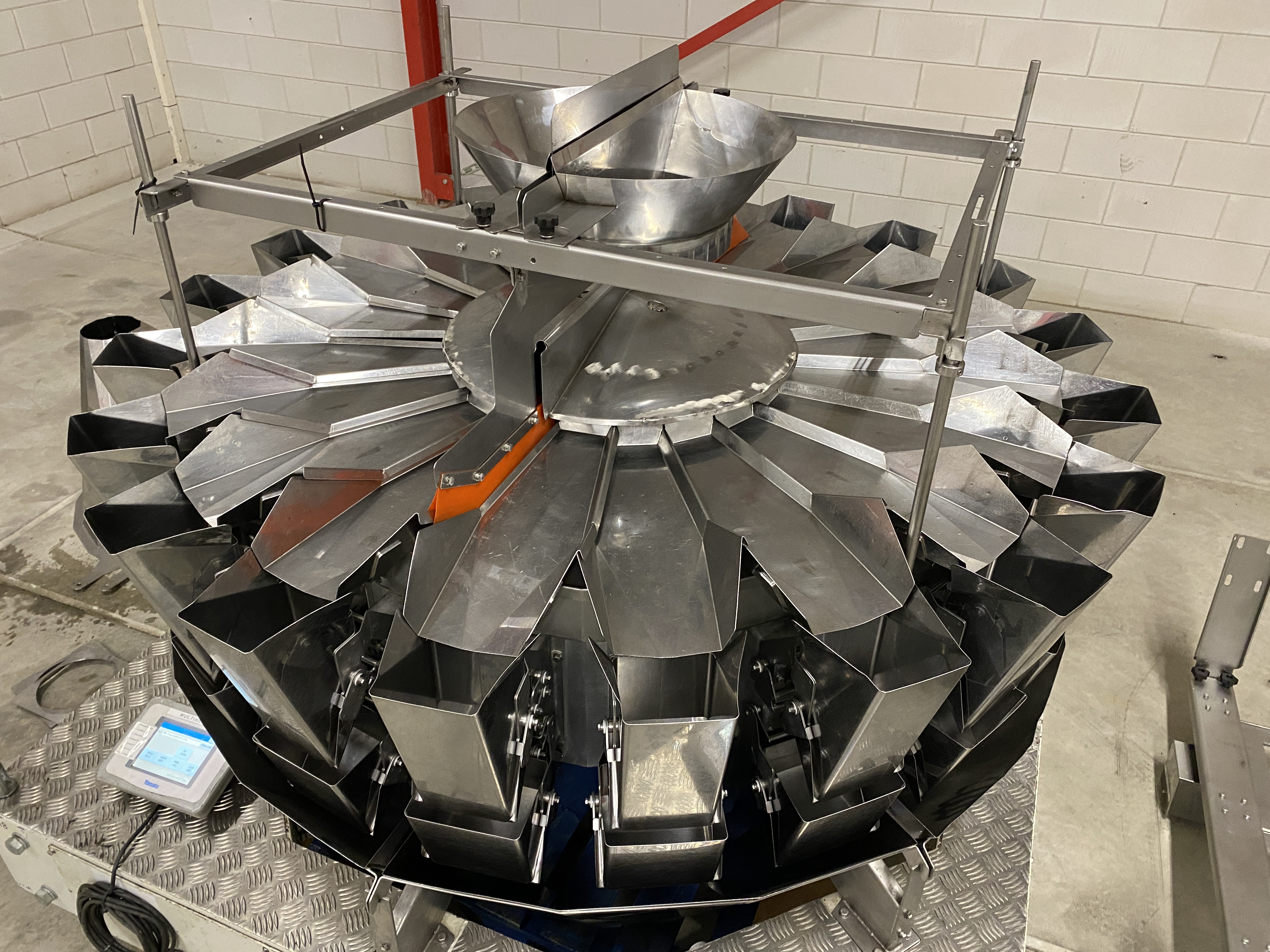Used 2011 Yamato 20 heads Multihead weigher, 2 x 10