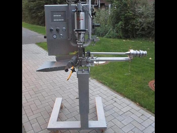 Gebraucht Tipper Tie KDC M 400