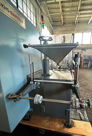 Used Bartelt Model IM 7-14 Horizontal Form, Fill & Seal Machine #S744845