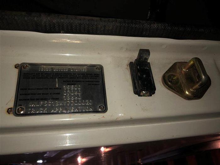 Used Isuzu Aluminum Flatbed Water Truck