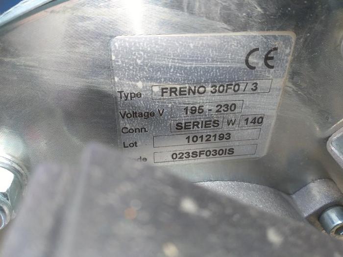 Gebraucht Aufzugsantrieb mit Seilscheibe, Liftmotor, Leo / 240095A, LM Metal Lift