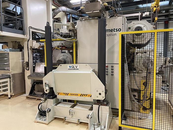 Used 30" VALMET OPTISOFT TANDEM CALENDER STACK MFG 2000