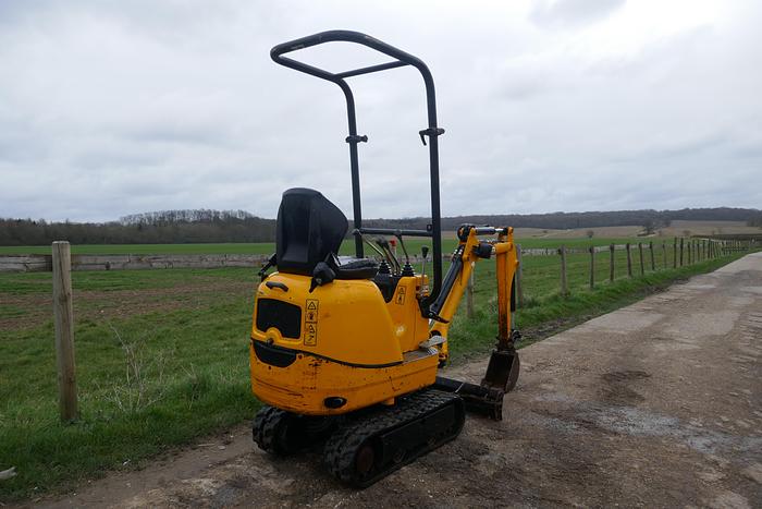 Used 2017 JCB 8008 CTS