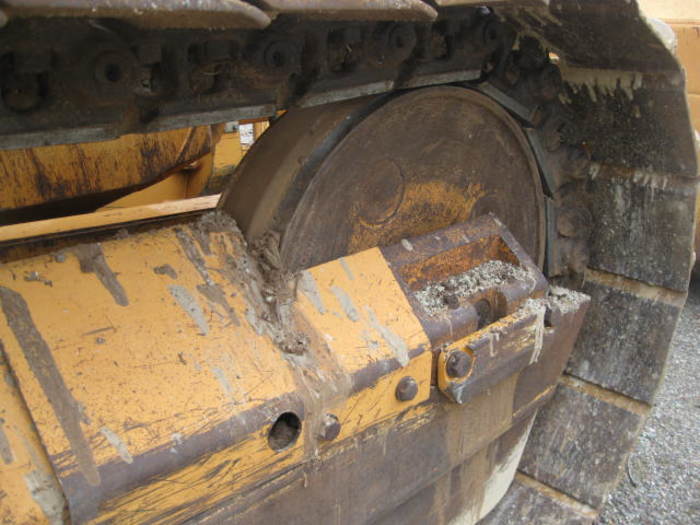 Used 2011 CASE 1650L