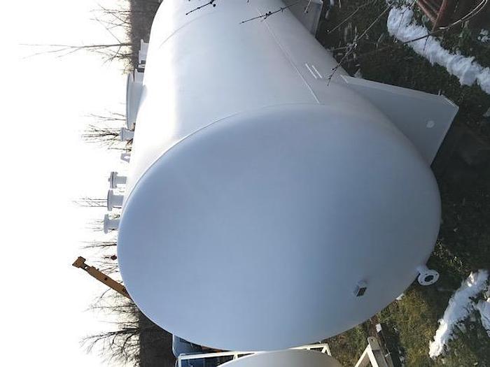 D'occasion USED 13 200 GALLON TANK, CARBON STEEL, HORIZONTAL